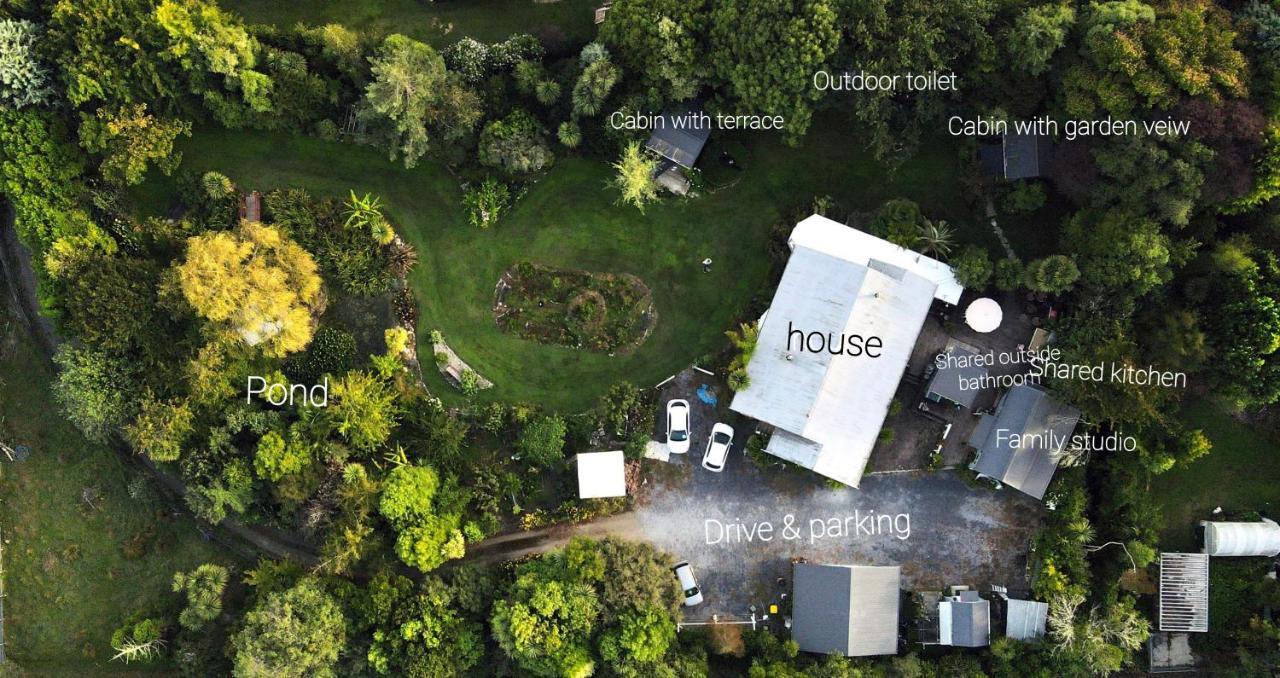 Cabins On Tudor Bed & Breakfast 摩图伊卡 外观 照片